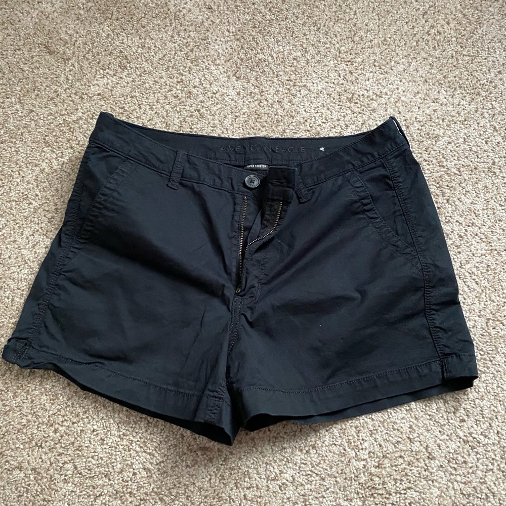 American Eagle Outfitters | Black Shorts